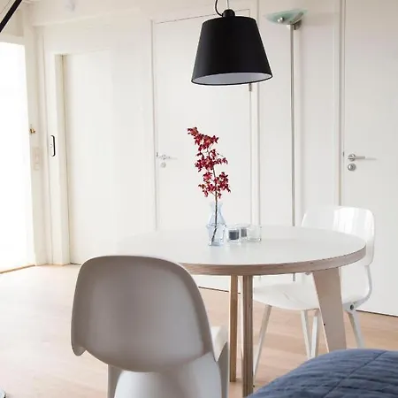 Πανσιόν Bb Museumquarter 4*